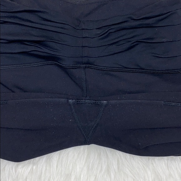 Lululemon Embrace Crop - Picture 8 of 8